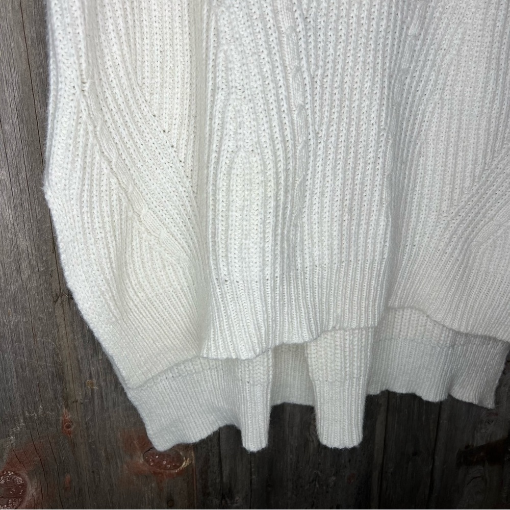 Angel of the North Anthropologie Ivory Wool Blend Sleeveless Turtleneck sz Small - Picture 5 of 13